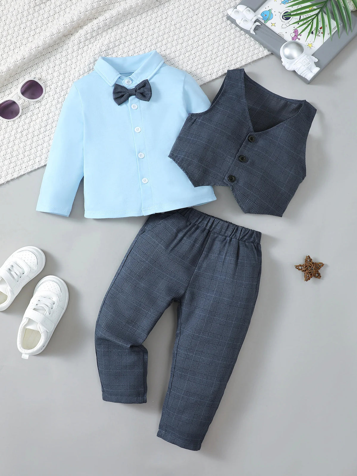 Boys' Bow-Tie Shirt & Beret Set